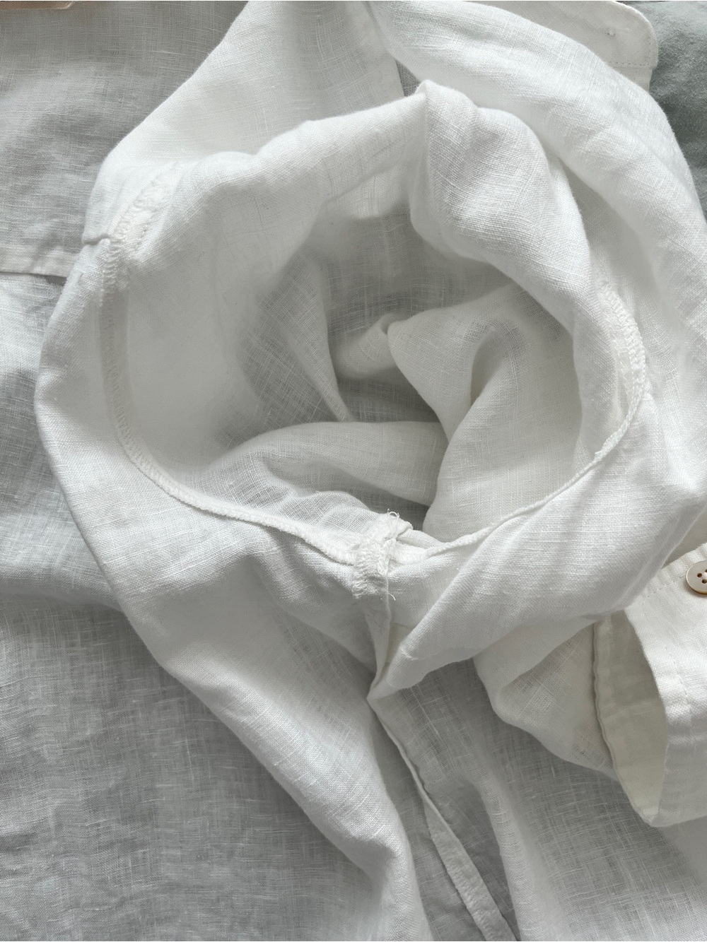 Soft Surroundings White Cotton Linen Button-Front Big Shirt (M) - Picture 9 of 11